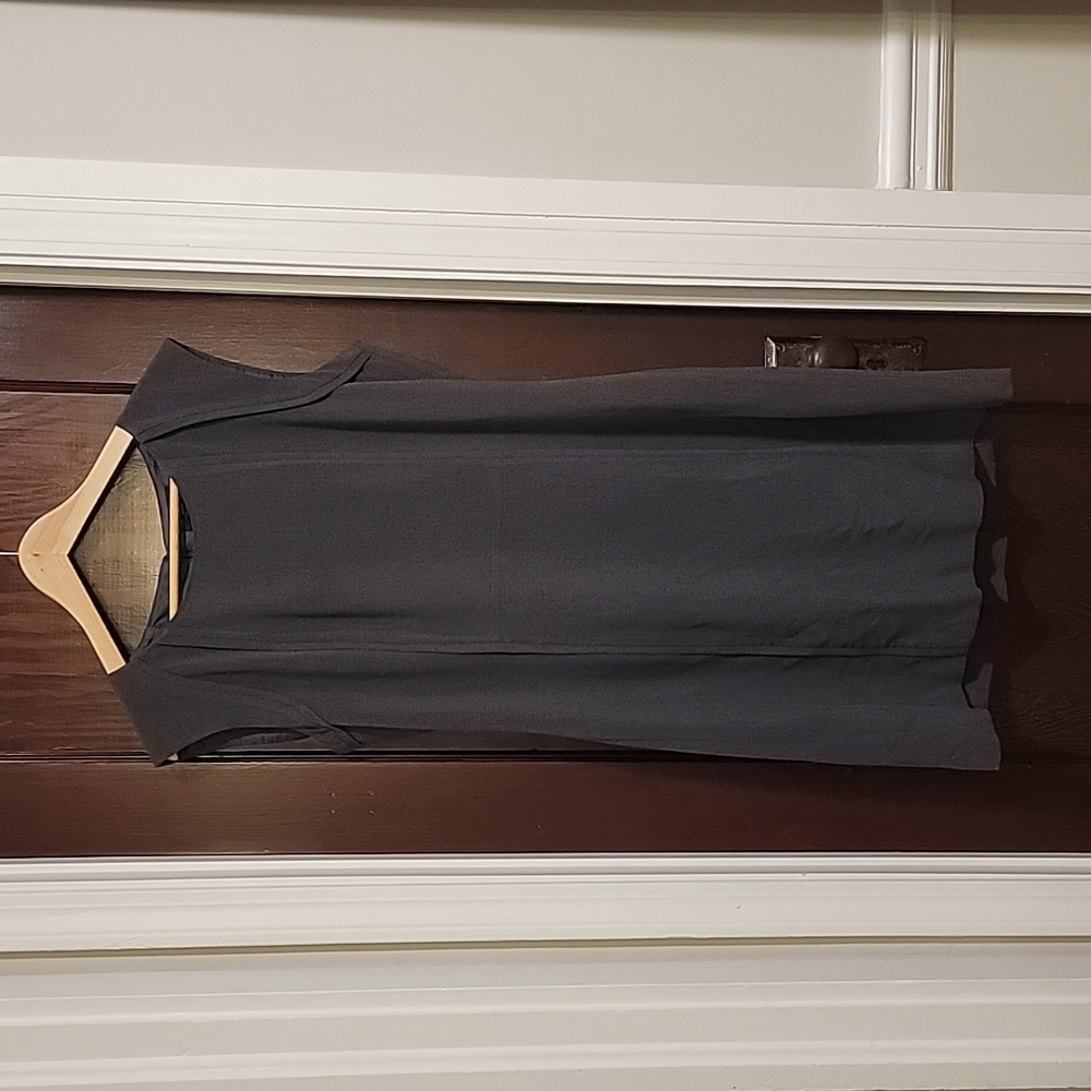 Tahari Grey Sleeveless Dress